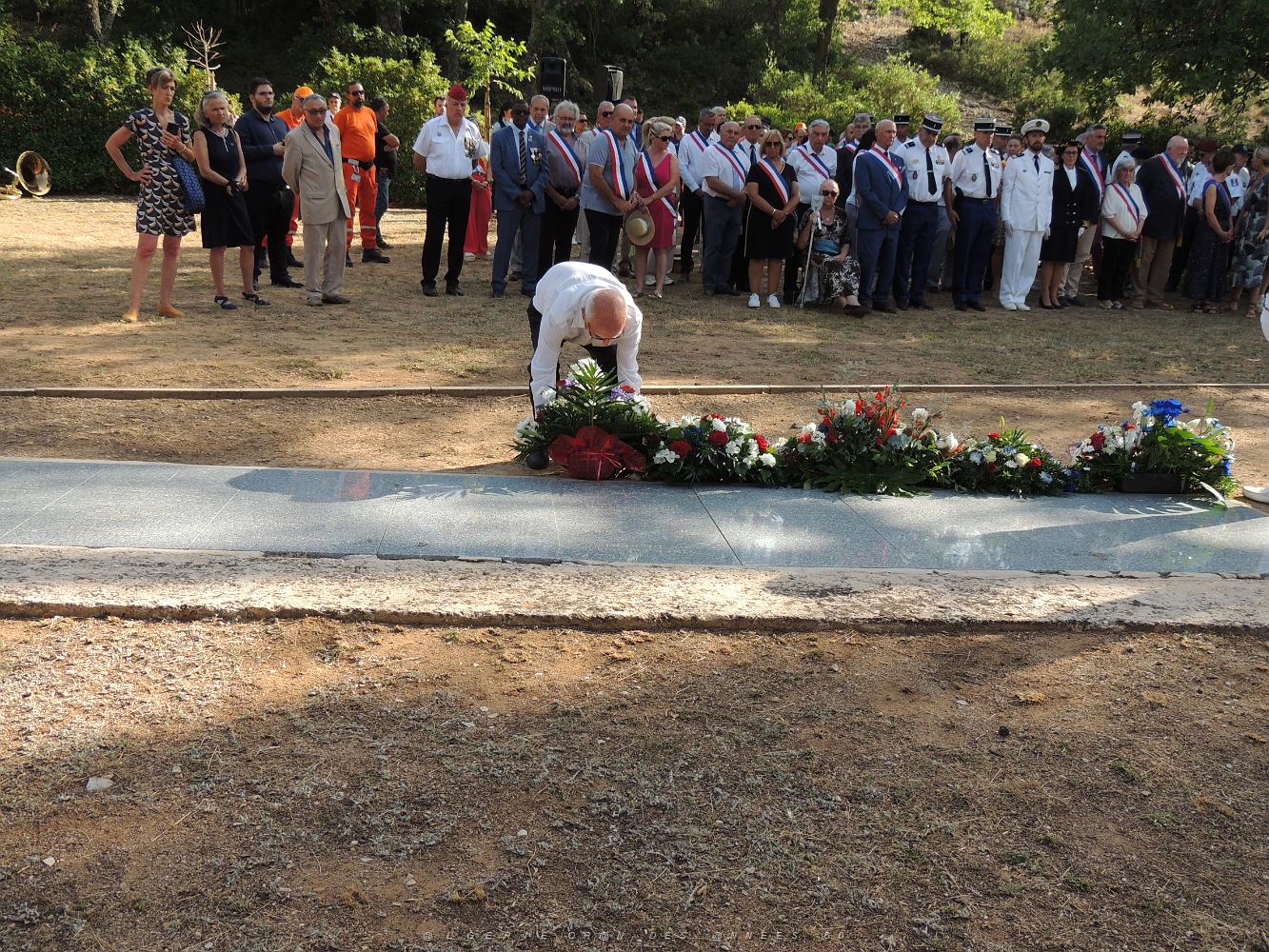2023 07 18 SIGNES - HOMMAGE AUX 38 RESISTANTS FUSILLES EN 1944 (54).JPG -           
